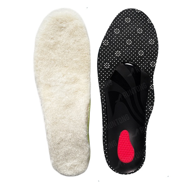 Plush winter orthotic insole with effective insulation and arch support, metatarsal and heel pad